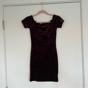 Red/Burgundy Velvet Mini Bodycon Dress